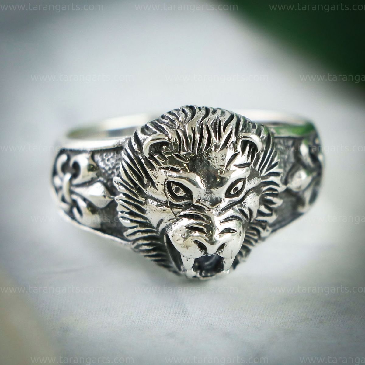 Elevate Your Look with Men's Silver Rings | Tarang Arts